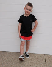 Load image into Gallery viewer, T-Shirt Droptails Red